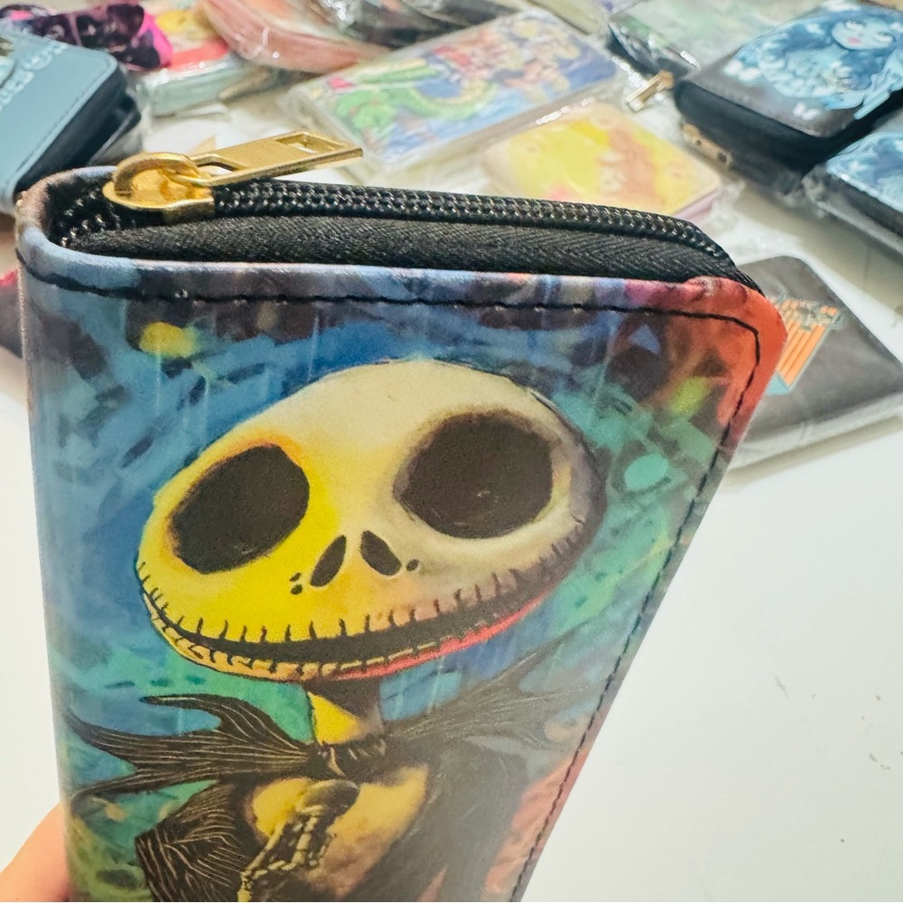 Colorful Character Wallet - Picture 4 of 7